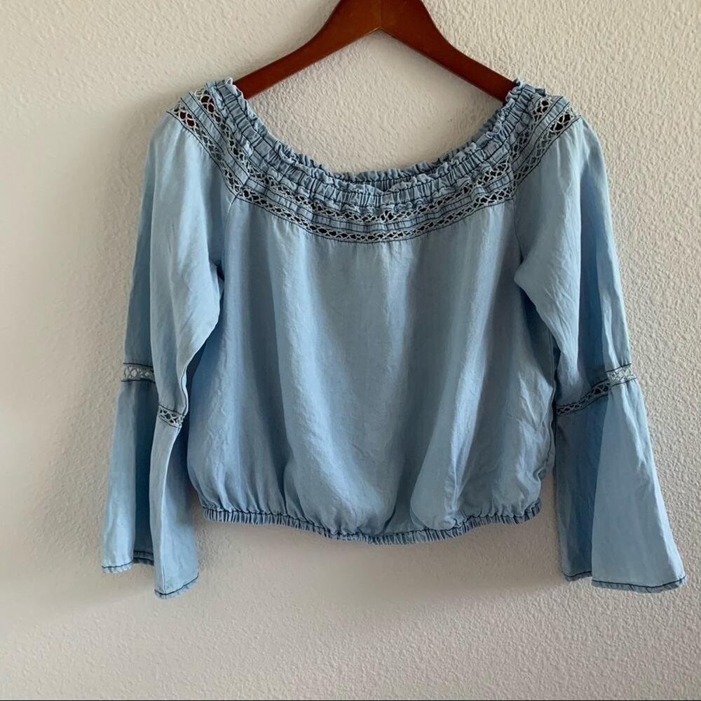 Walter Baker Boho Crop Bell Sleeve Chambray Top Contemporary Statement Sleeve M